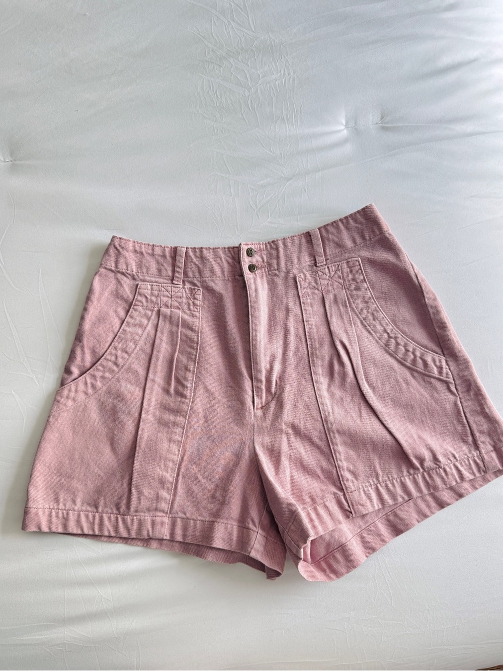 Universal Thread Blush Pink High-Waist Pleated Shorts